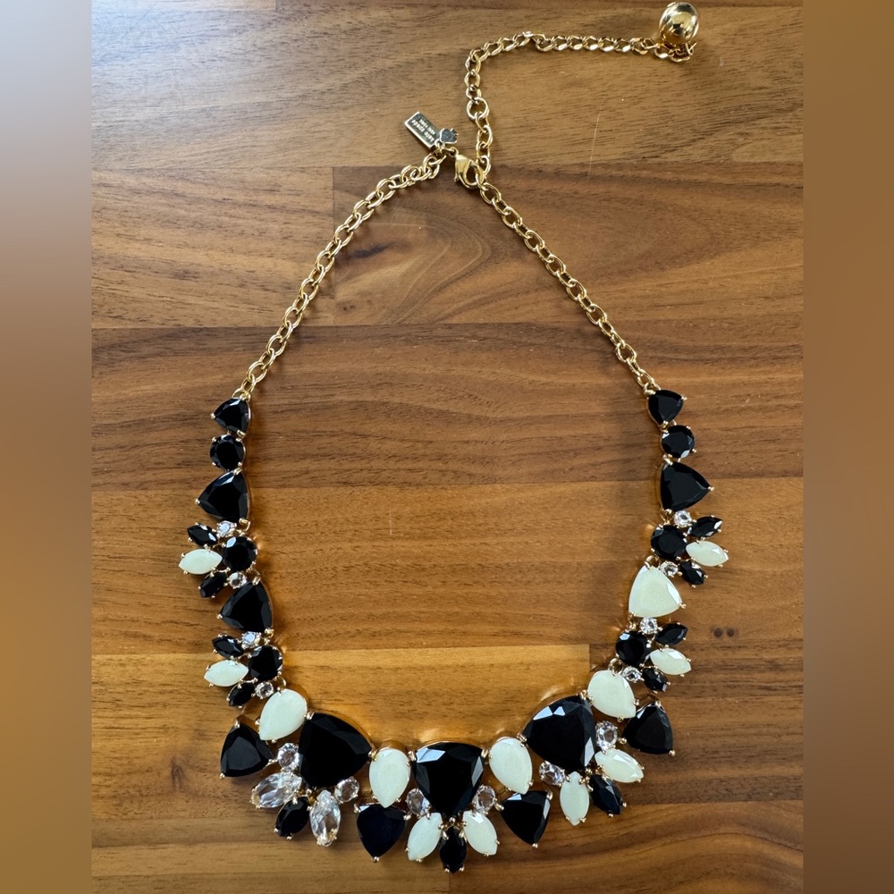 Kate Spade Black and Cream Necklace